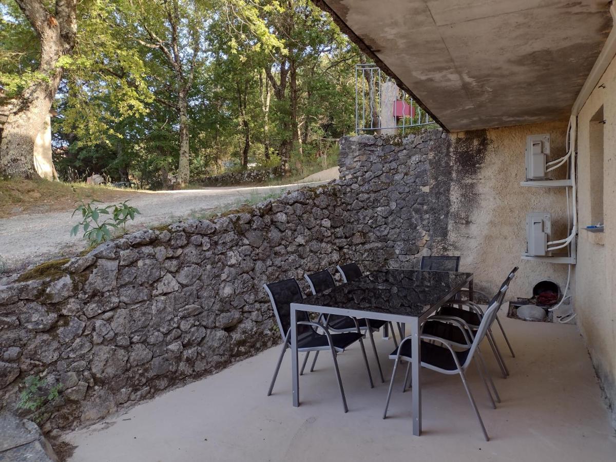 Gite Nature Et Calme Du Travers Valaurie Exterior photo